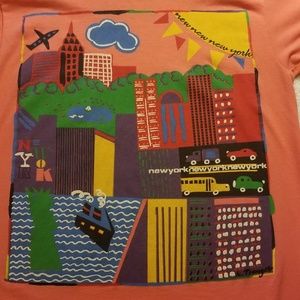 W/Towers Very vintage 1980's New York City Tshirt